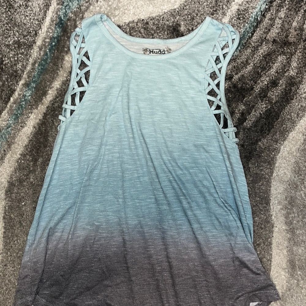 Workout tank top